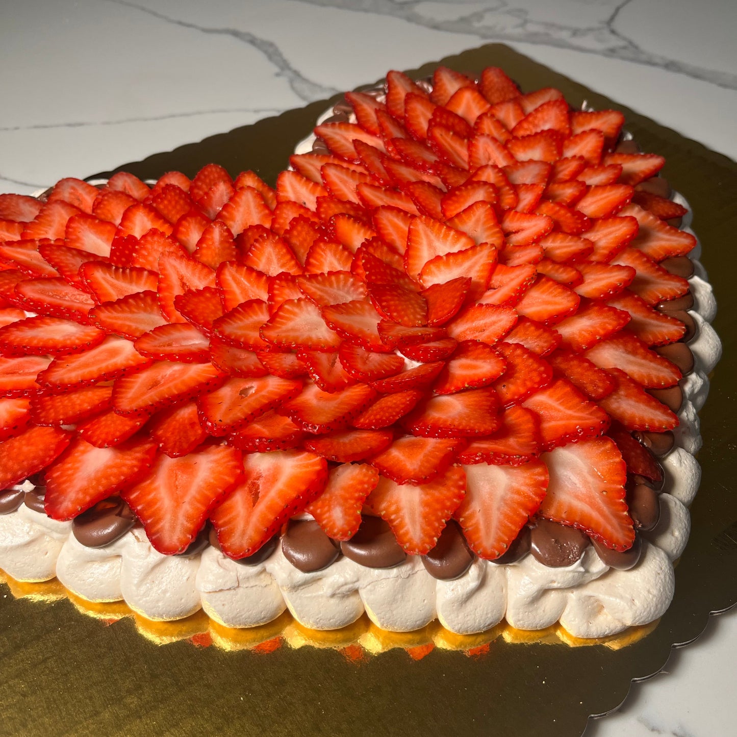 Nutella Heart Pavlova