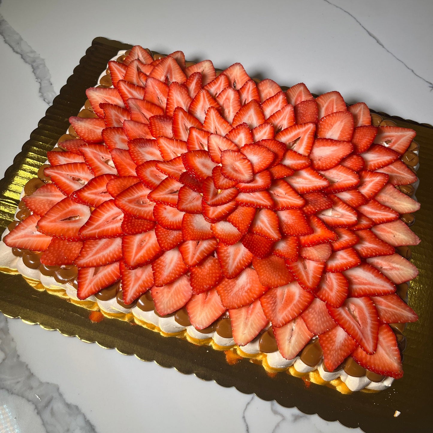 Dulce de Leche Rectangle Pavlova