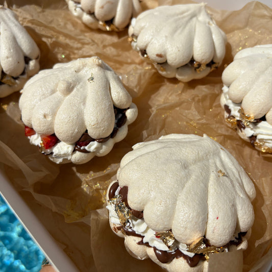 Seashell Pavlovas
